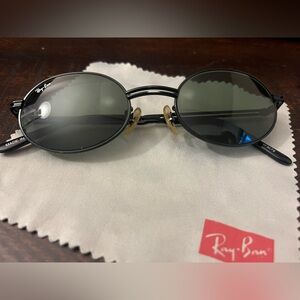 Ray-Ban sunglasses pre-owned model W3072